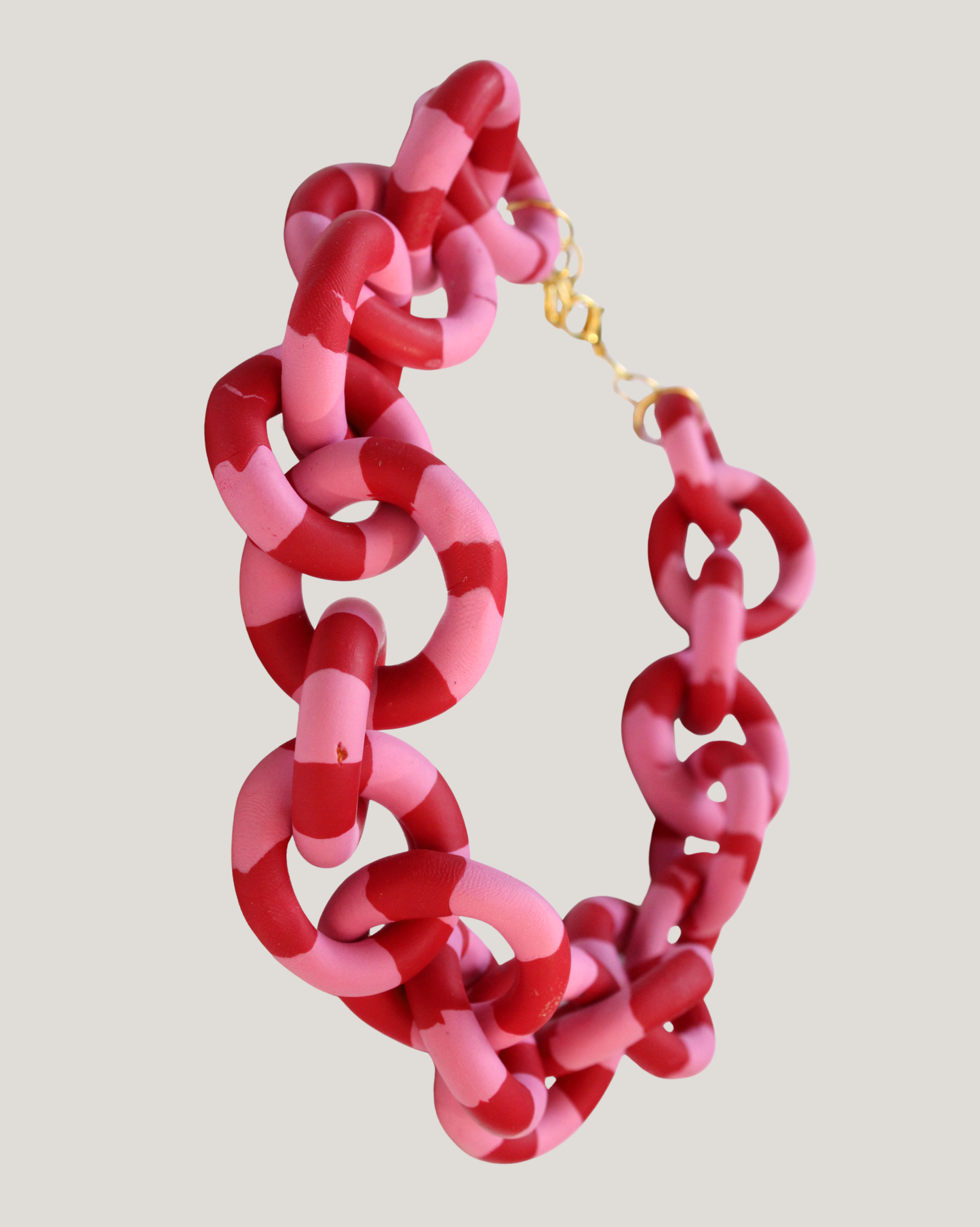 COLLAR ESLABÓN ROSADO ROJO