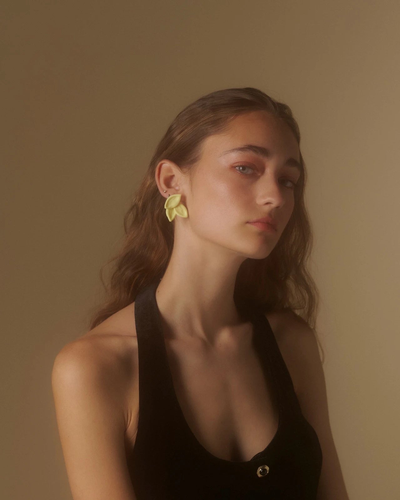 AROS AMARILLO HOJAS CAMILLE