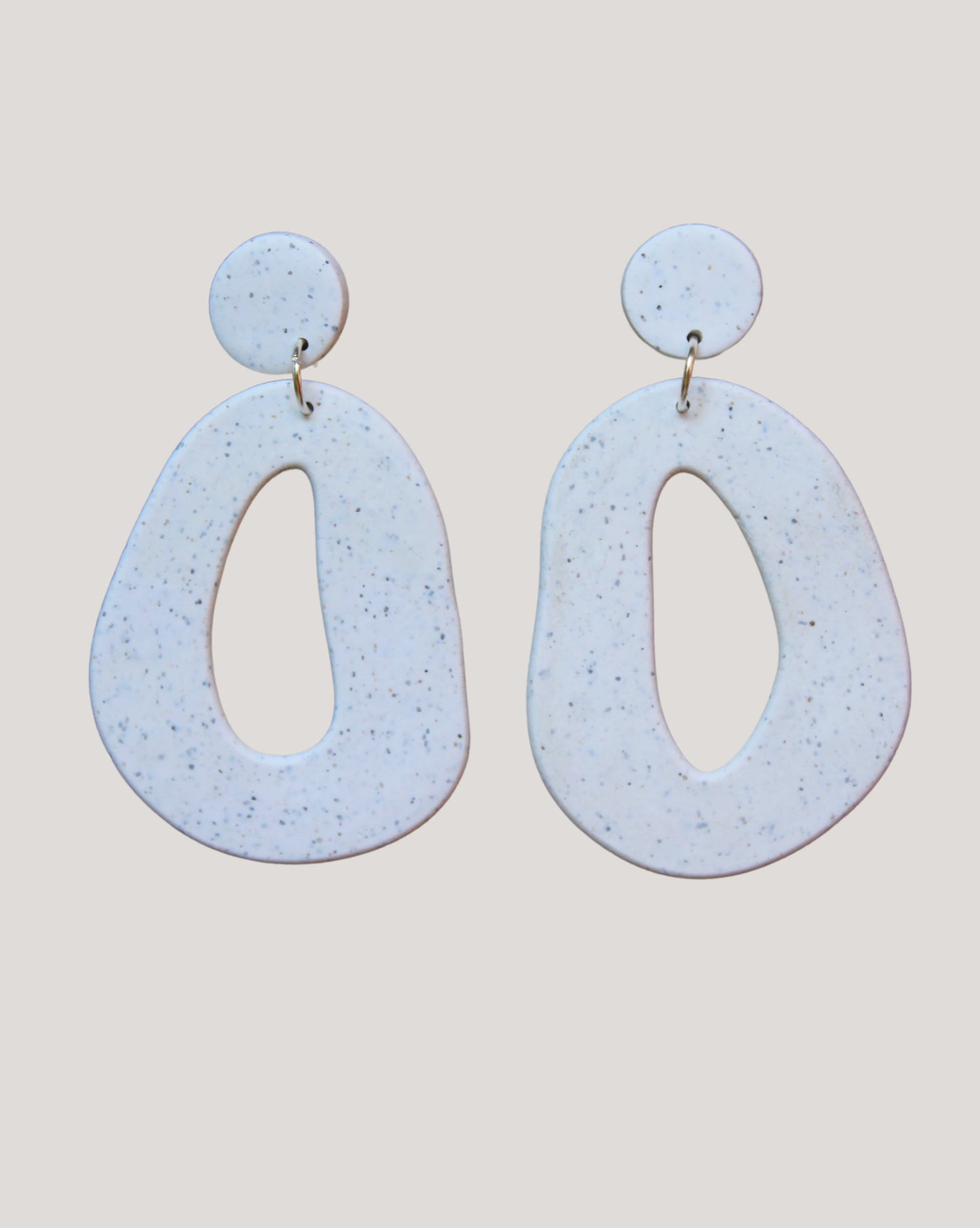 AROS BLANCO GRANITO IRREGULARES