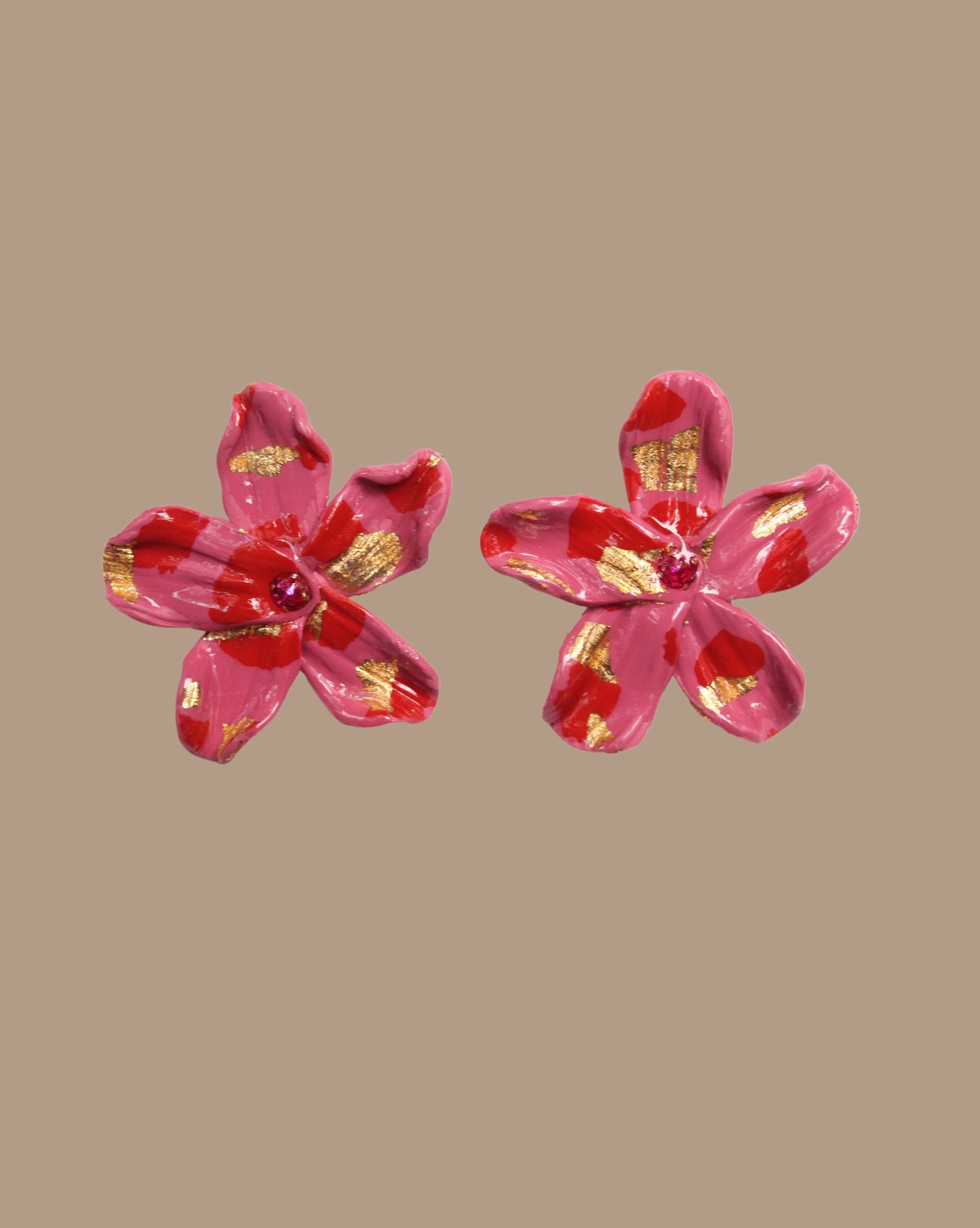 AROS FLORES ROSADO ROJO DORADO PIEDRA FUCSIA FLOWERS