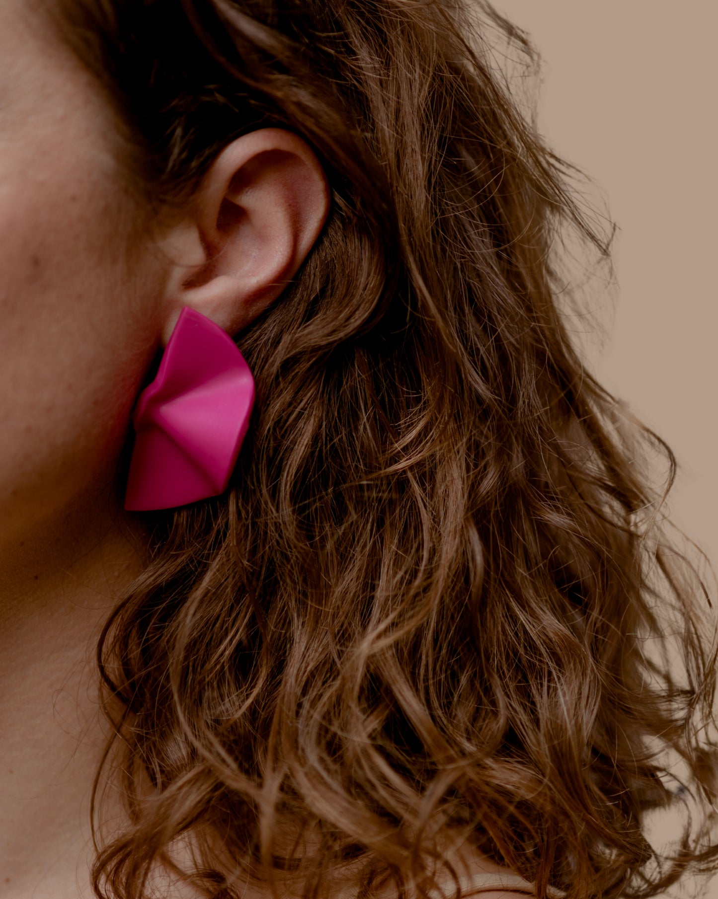 AROS FUCSIA ALADOS CURVAS