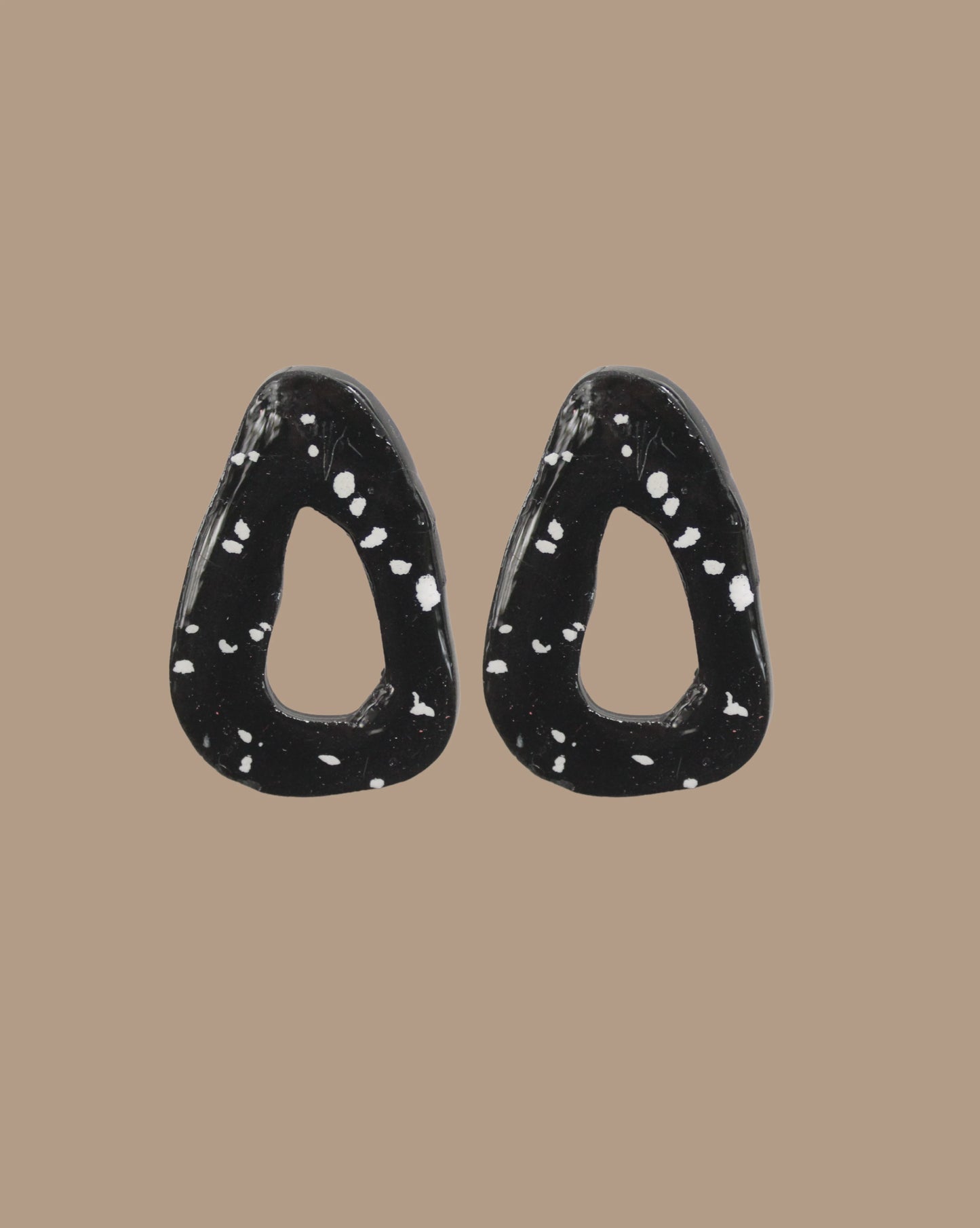 AROS NEGROS MANCHAS BLANCAS ROSE