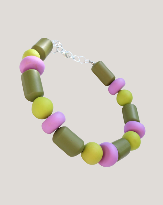 COLLAR BOLAS Y CILINDROS VERDE PISTACHO Y LILA