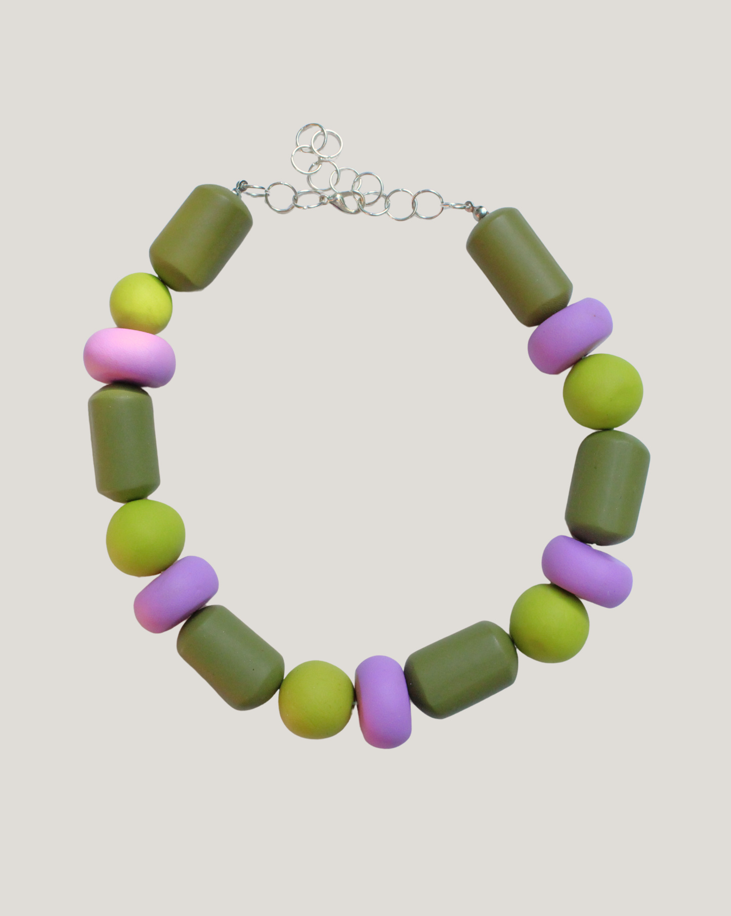 COLLAR BOLAS Y CILINDROS VERDE PISTACHO Y LILA