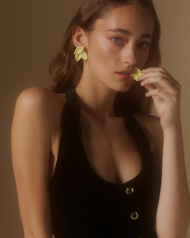 AROS AMARILLO HOJAS CAMILLE