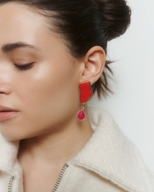 AROS ROJO MARGEN DORADO PIEDRA FUCSIA CANDELARIA