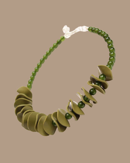 COLLAR VERDE OLIVA