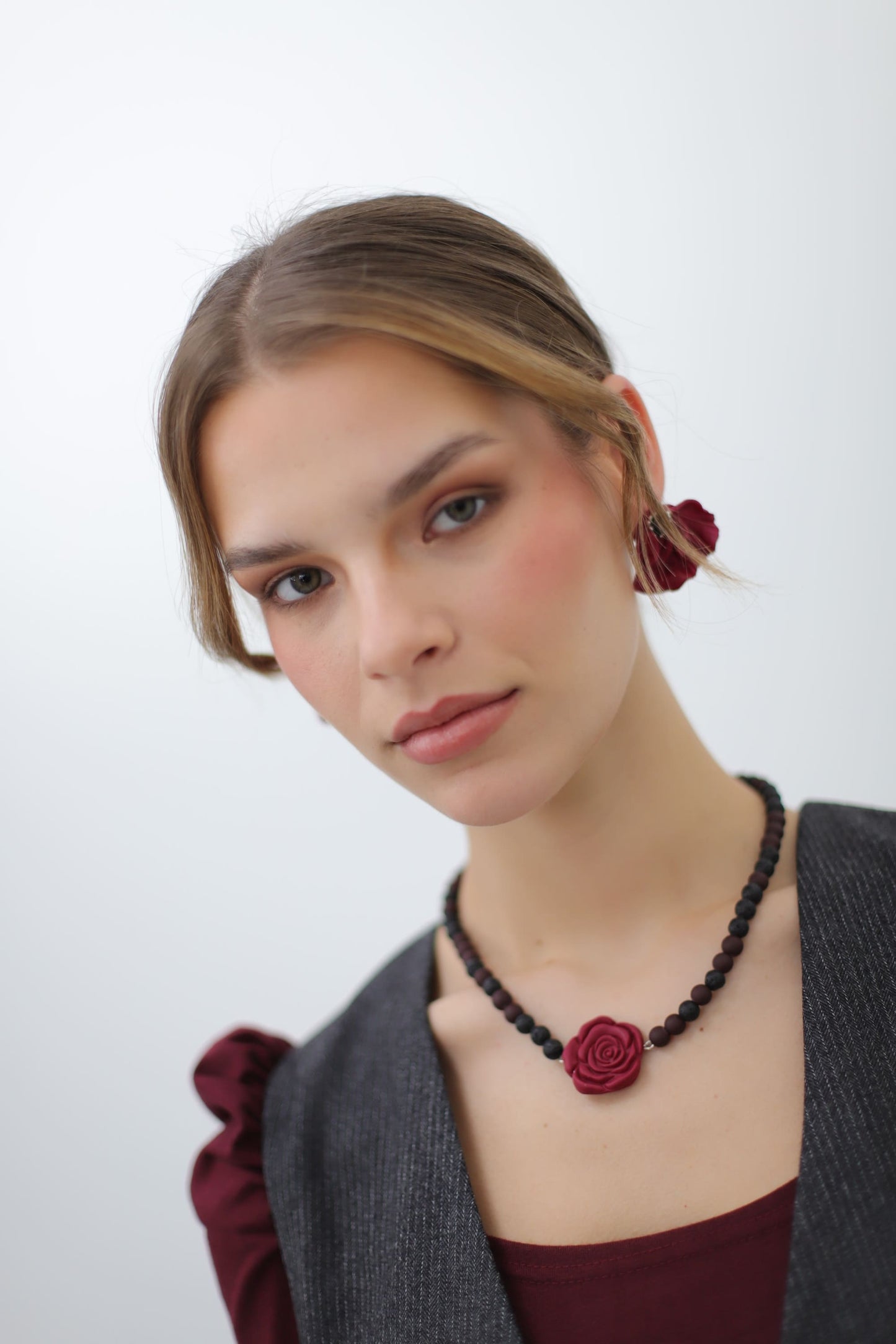 AROS FLOR BURDEO NEGRO