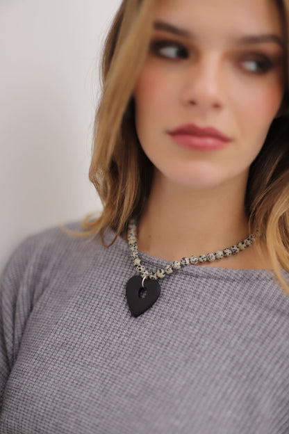 COLLAR MANCHADO
