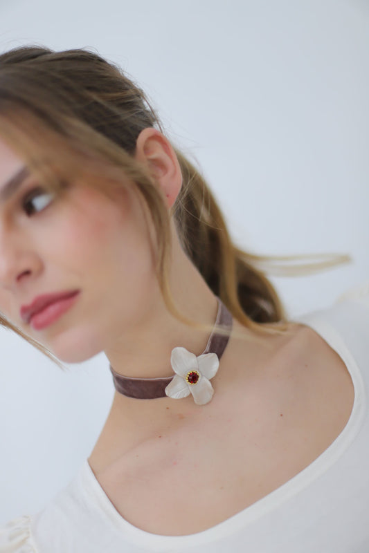 COLLAR JAZMÍN